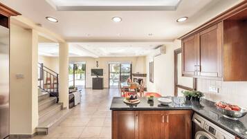 Villa (3 Bedrooms) | Interior