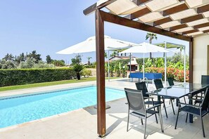 Villa (4 Bedrooms) | Boendets fasad