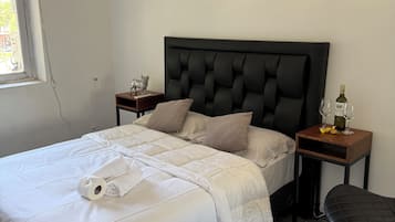 1 habitación, wifi y ropa de cama