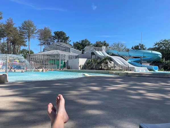 Piscine couverte, piscine extérieure