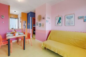 Familienapartment, Mehrere Schlafzimmer (Tramonto Salentino Apartment Sea View) | Speisen