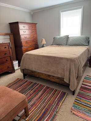 2 bedrooms, free WiFi, bed sheets - Gray Heron (Hickory)