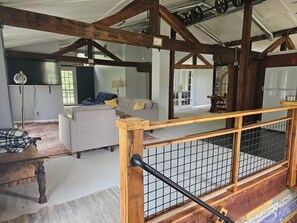 スマートテレビ、暖炉