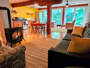 スマートテレビ、暖炉