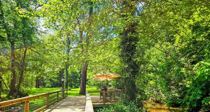 Historic Epperly Mill on Dodd Creek-1 mile from Floyd with 1 acre serene setting