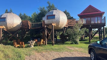 Fachada da propriedade