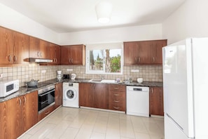 Villa (3 Bedrooms) | Interior