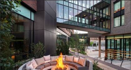 Charming MOXY hotel in delightful Boulder w/ AC, WiFi, fitness MAY 8th-MAY 10th