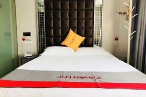 Room - Junyi Hotel (Shanghai Chongming District Xue Gong Road ) (Shanghai)