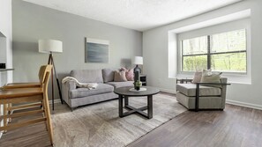 Studio | Living area | 50-inch TV with digital channels - Landing Winston-Salem near Wake Forest University (Winston-Salem)