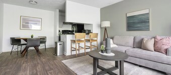 Landing Winston-Salem near Wake Forest University