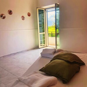 3 camere, culla da viaggio, Wi-Fi, lenzuola