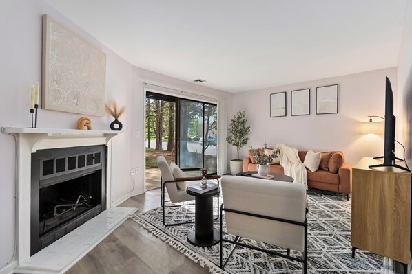 Smart TV, fireplace, video games