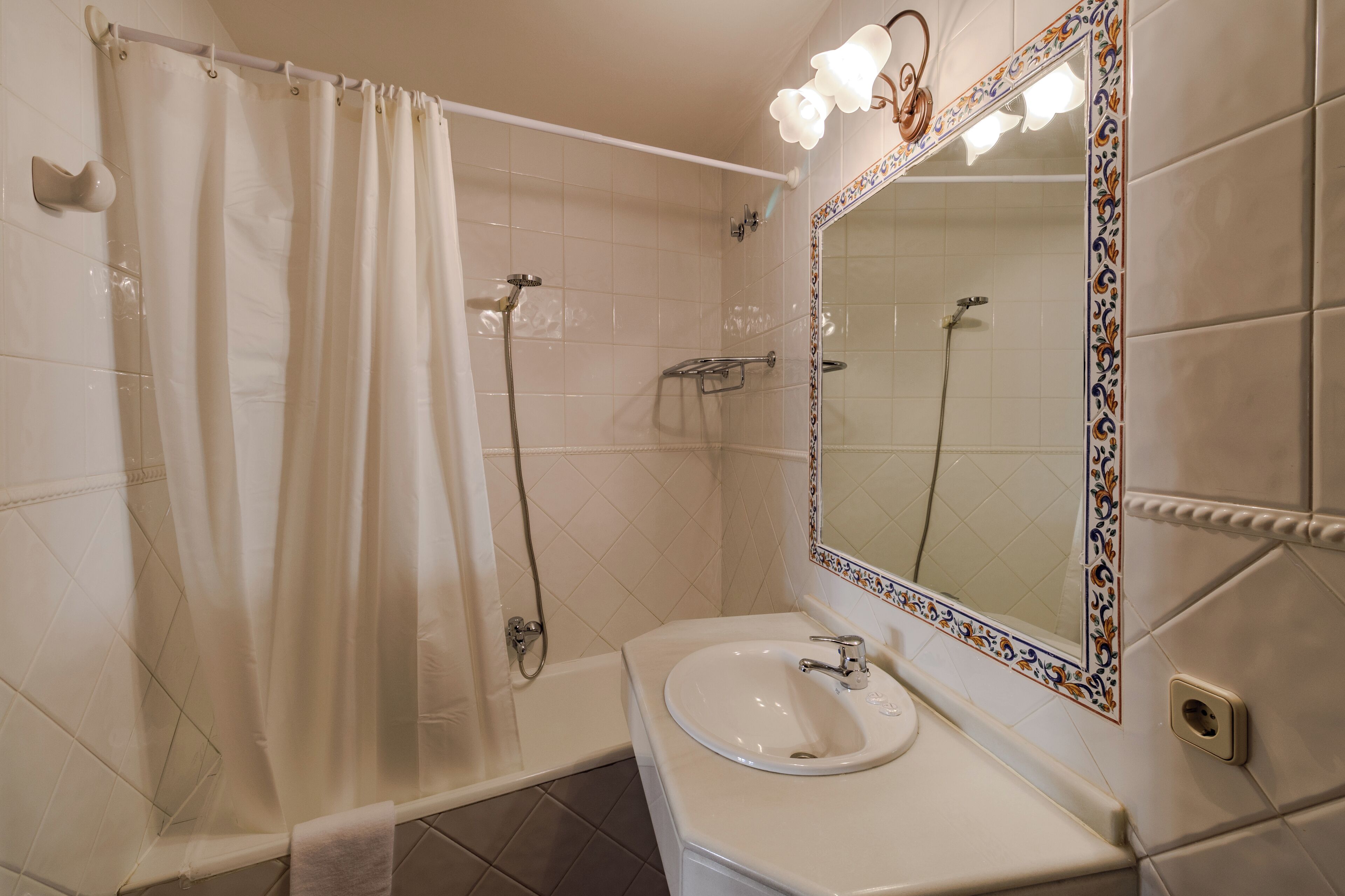 Foto - Hotel Ávila Centro