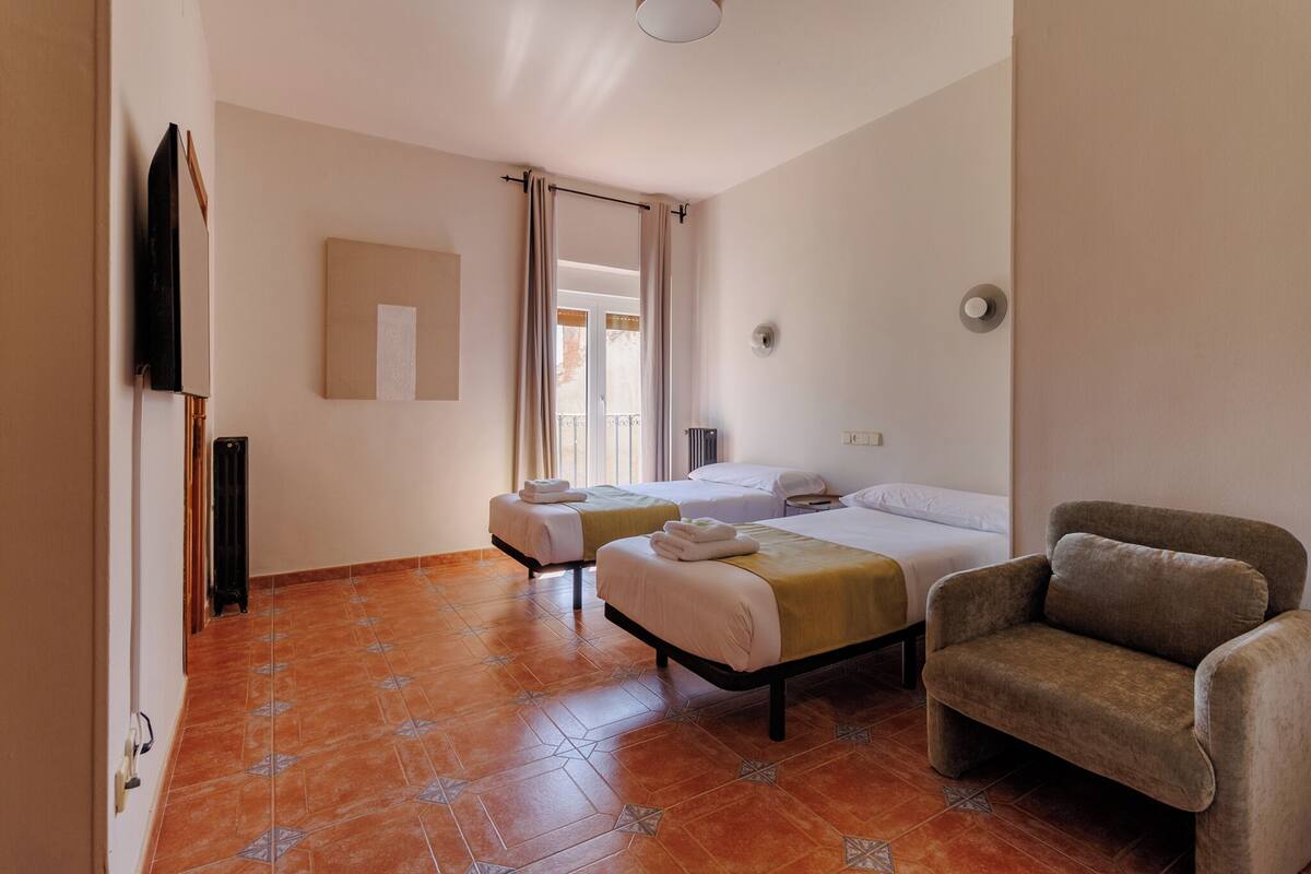 Twin Room, Garden View | Memory-foam beds, in-room safe, blackout curtains