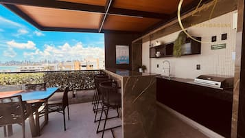 Deluxe Double Room | Outdoor dining