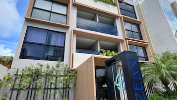 Deluxe Triple Room | Exterior