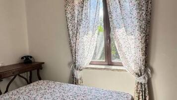 3 chambres, fer et planche Ă  repasser, Wi-Fi gratuit, draps fournis