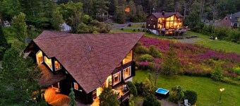 Charming 5-bedroom Lake Log cabin in marvelous Lanesville