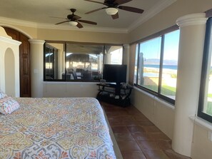 4 bedrooms, iron/ironing board, travel cot, WiFi