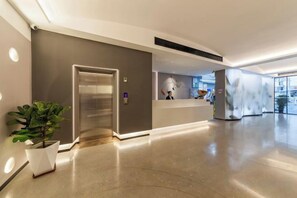 Unclassified image, 3 of 68, button - Allston Hotel (Xiamen)