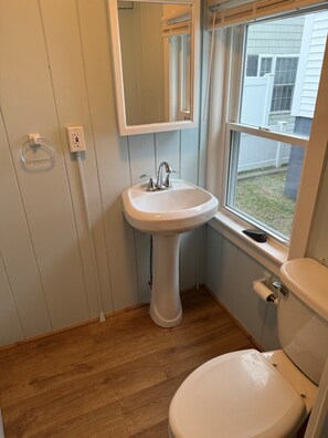 Bruser, håndklæder, Sæbe, Toiletpapir