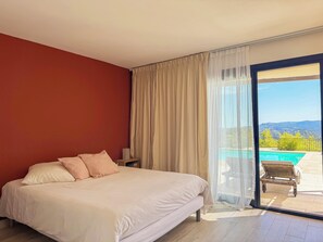 4 Schlafzimmer, Bügeleisen/Bügelbrett, WLAN, Bettwäsche