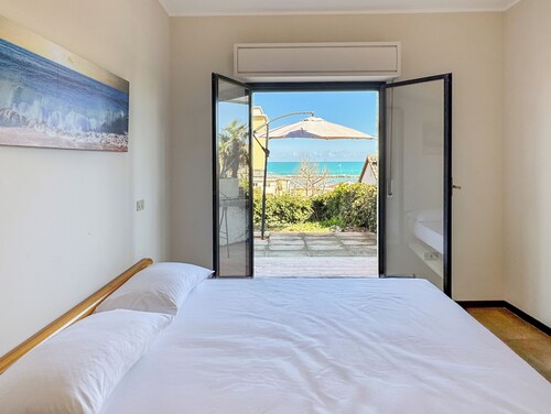 Ortona Amare - Three Bedroom Apartment, Sleeps 6