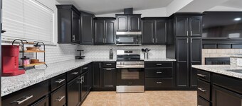 Pickleball Court House Close to Tech and Hospitals