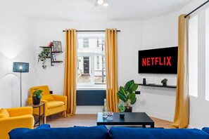 Apartment | Living area