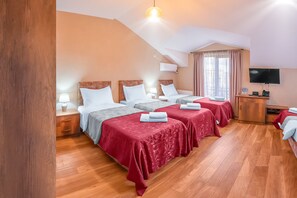 8 Schlafzimmer, Bügeleisen/Bügelbrett, WLAN, Bettwäsche