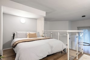 2 camere, ferro/asse da stiro, Wi-Fi gratuito, lenzuola