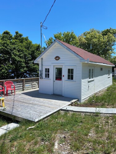 Lakefront, Kayaks & Quiet Beauty-Sheer Folly Cottages