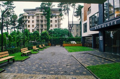 Hotel Resolute