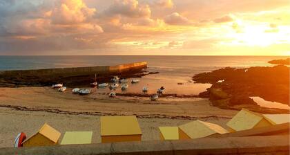 3 bedroom stunning home in Batz sur mer