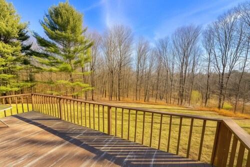 Rustic Charming Lodge | Winter Views on 50 Acres