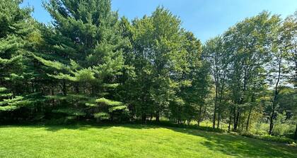 Hunting Lodge | 50 Acres of Nature & Tranquility
