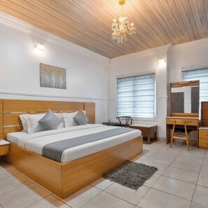 Deluxe Apartment, Balcony, City View | 1 bedroom, desk, laptop workspace, blackout drapes - Geminge Shortlets and Apartments (Port Harcourt)