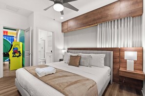 6 室のベッドルーム、アイロン / アイロン台、旅行用ベビーベッド、WiFi