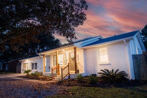 Exterior - Creekside Retreat w/ Hot Tub + Game Room, 6 minutes to Downtown, 15 to Folly! (Charleston)