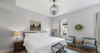 Comfort Meets Style–Boutique Experience-Buck Suite