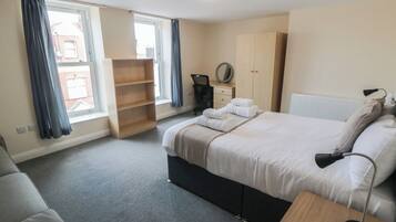 Cottage | 3 bedrooms, free WiFi, individually decorated, individually furnished