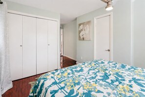 4 habitaciones, escritorio, cuna de viaje y wifi gratis 