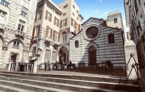 مكان جذب سياحي