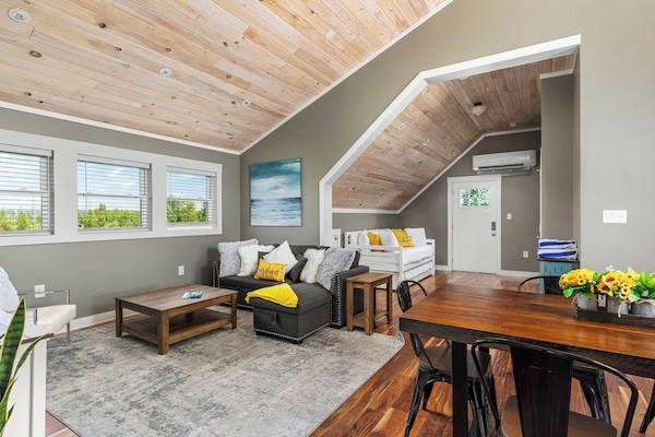 Signature House | Living area