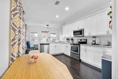 Your Dream Getaway at Blue Horizon Haven