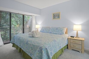 3 bedrooms, desk, iron/ironing board, free WiFi - Sea Pines Villa – 3BR, Pet Friendly - Sleeps 8 (Hilton Head Island)
