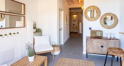 Sandoñana · by Wehomes · Old Palace Lodge DB9