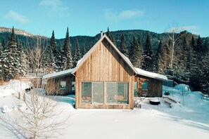 Exterior - Farouche Tremblant (Lac-Supérieur)