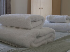 Miscellaneous - The Newborough Apartment 2 (Scarborough)